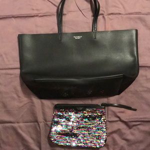 ⭐️Bundle 5 for $20⭐️ Victoria’s Secret tote